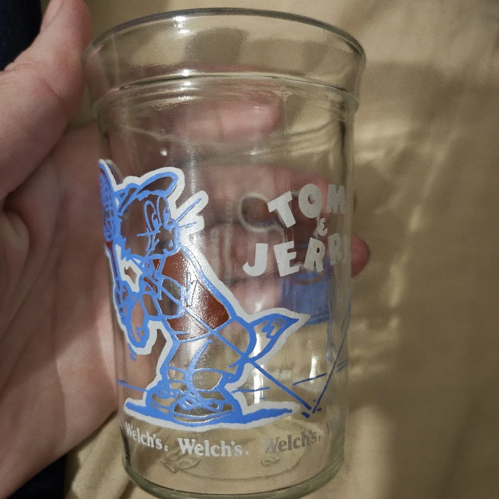Welch's  1991 Tom &‎ Jerry Jelly Glass Vintage